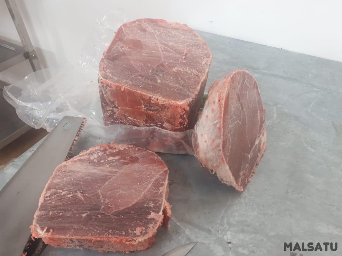 Замороженное мясо говядины